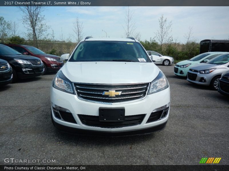 Summit White / Ebony 2017 Chevrolet Traverse LT