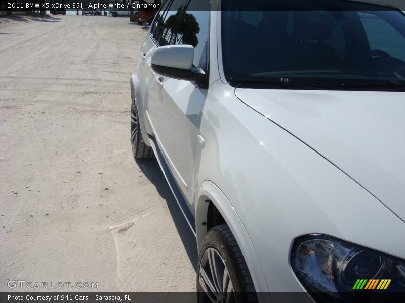 Alpine White / Cinnamon 2011 BMW X5 xDrive 35i