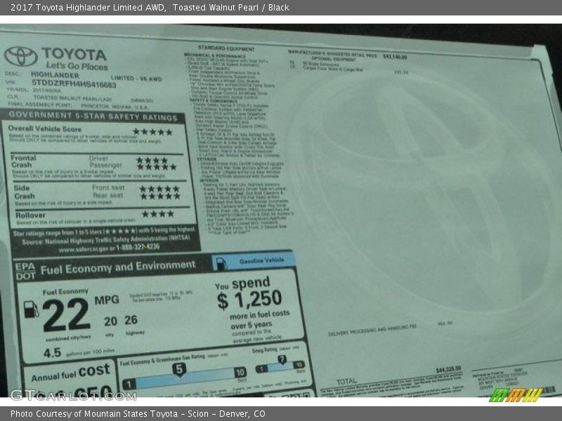 Toasted Walnut Pearl / Black 2017 Toyota Highlander Limited AWD