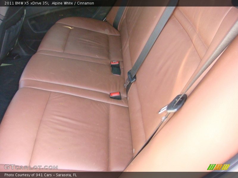 Alpine White / Cinnamon 2011 BMW X5 xDrive 35i