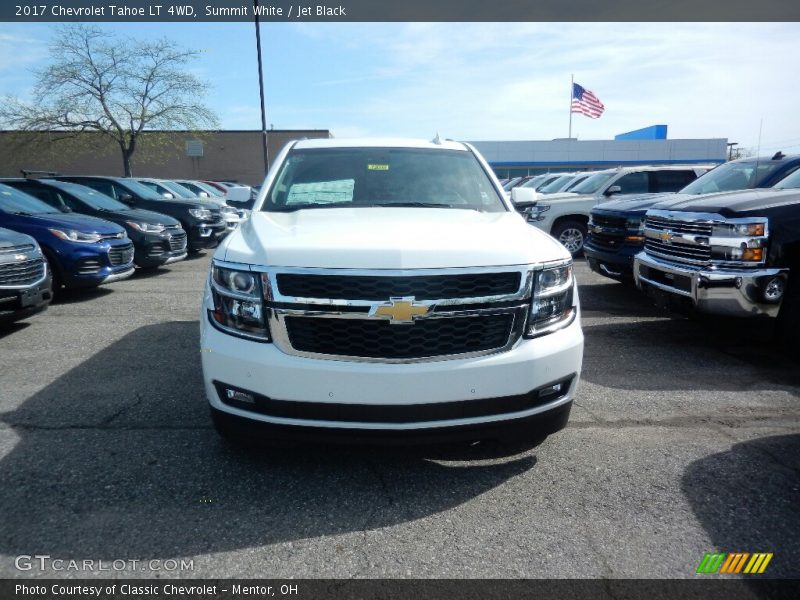 Summit White / Jet Black 2017 Chevrolet Tahoe LT 4WD