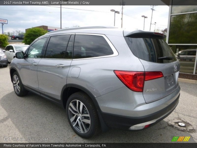 Lunar Silver Metallic / Gray 2017 Honda Pilot Touring AWD