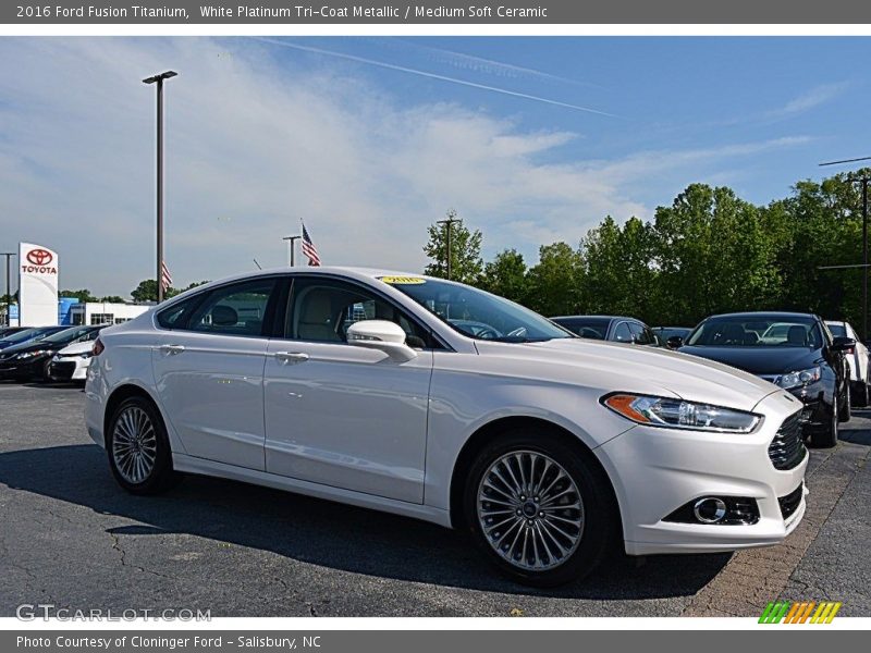 White Platinum Tri-Coat Metallic / Medium Soft Ceramic 2016 Ford Fusion Titanium