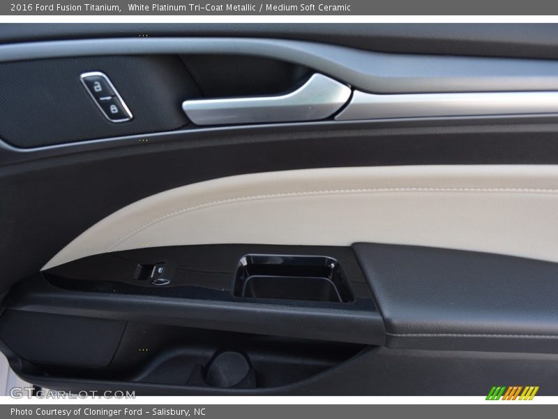 White Platinum Tri-Coat Metallic / Medium Soft Ceramic 2016 Ford Fusion Titanium