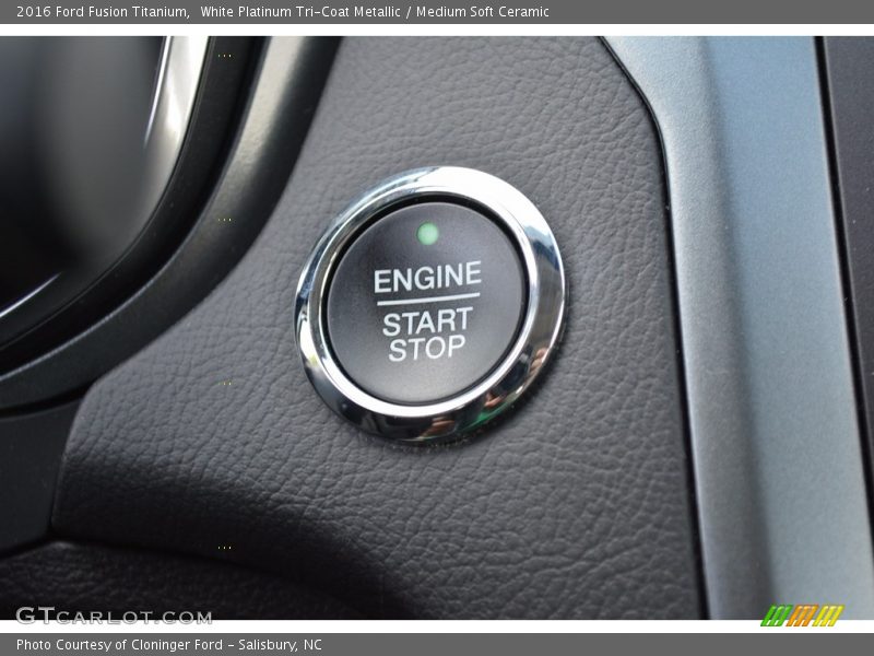 White Platinum Tri-Coat Metallic / Medium Soft Ceramic 2016 Ford Fusion Titanium