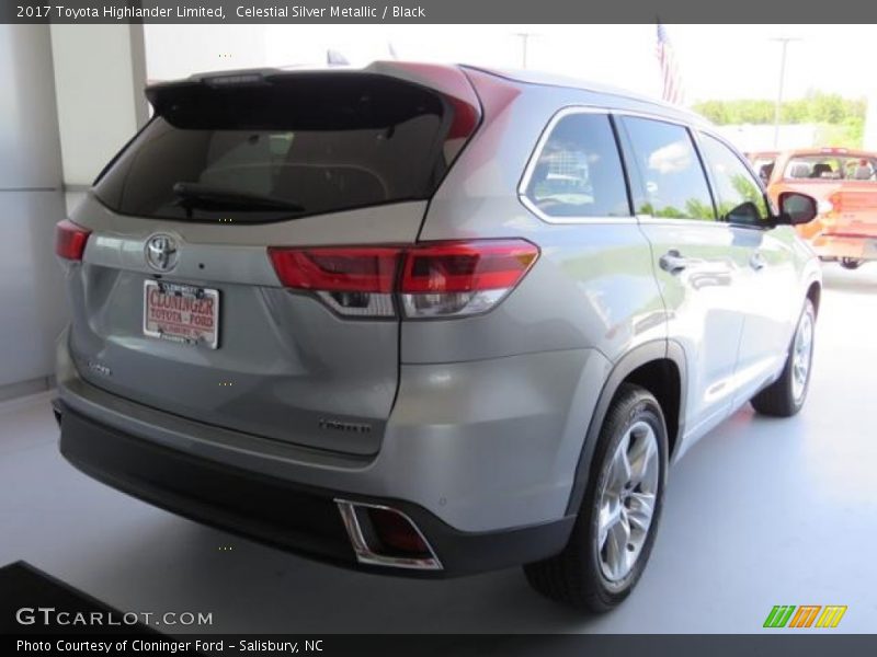 Celestial Silver Metallic / Black 2017 Toyota Highlander Limited