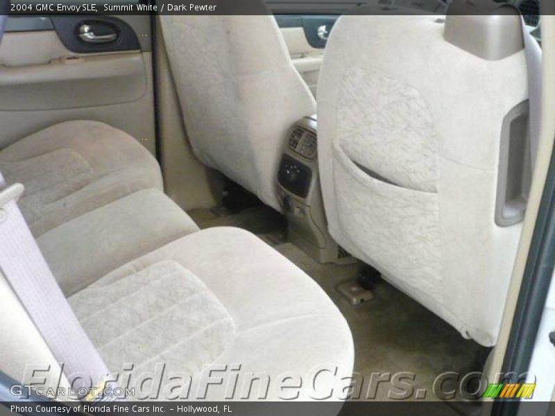 Summit White / Dark Pewter 2004 GMC Envoy SLE