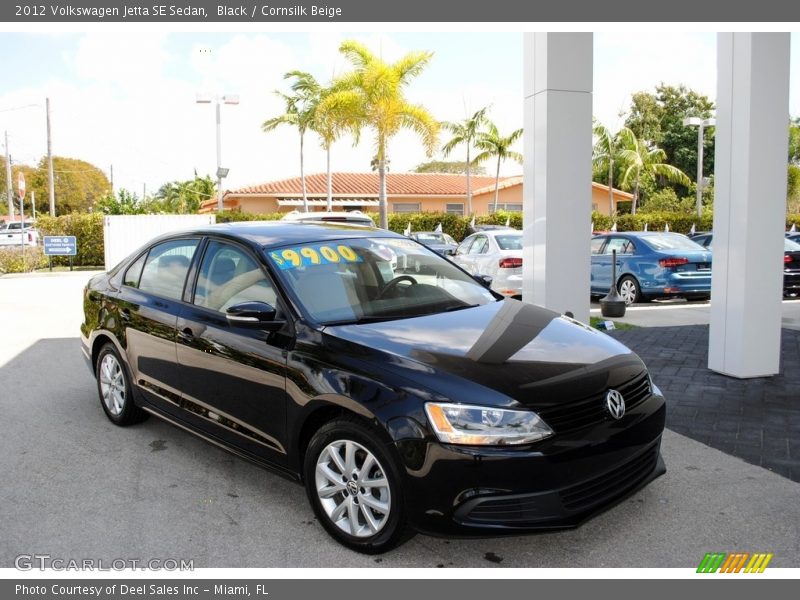 Black / Cornsilk Beige 2012 Volkswagen Jetta SE Sedan