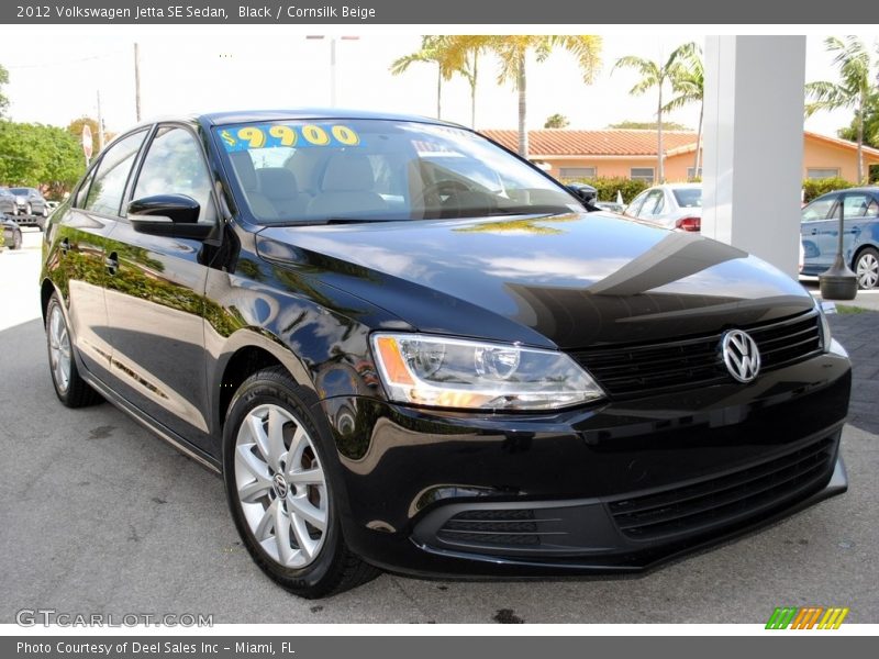 Black / Cornsilk Beige 2012 Volkswagen Jetta SE Sedan