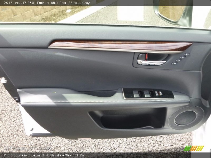 Eminent White Pearl / Stratus Gray 2017 Lexus ES 350