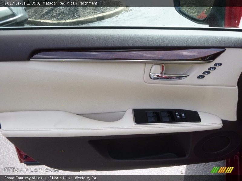 Matador Red Mica / Parchment 2017 Lexus ES 350