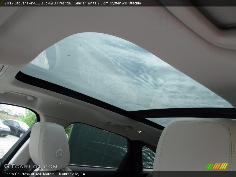 Glacier White / Light Oyster w/Pistachio 2017 Jaguar F-PACE 35t AWD Prestige