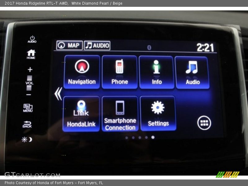 White Diamond Pearl / Beige 2017 Honda Ridgeline RTL-T AWD