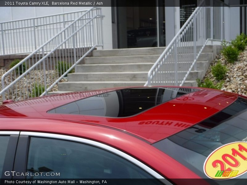 Barcelona Red Metallic / Ash 2011 Toyota Camry XLE