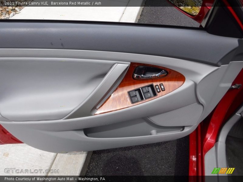 Barcelona Red Metallic / Ash 2011 Toyota Camry XLE