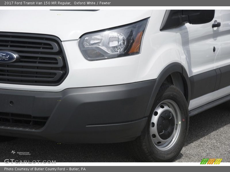 Oxford White / Pewter 2017 Ford Transit Van 150 MR Regular