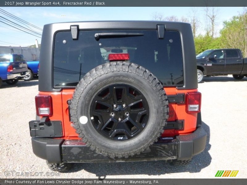 Firecracker Red / Black 2017 Jeep Wrangler Sport 4x4