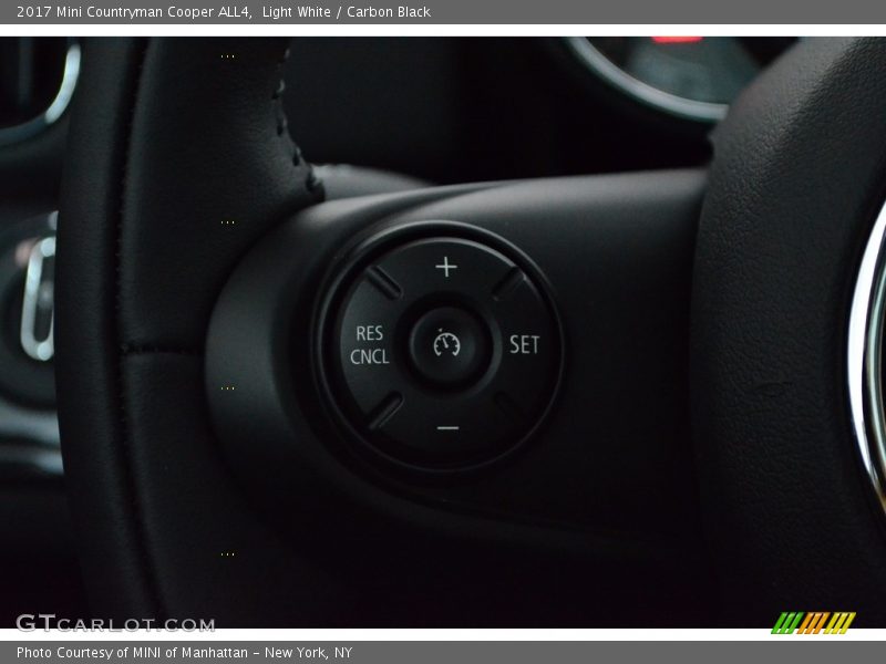 Light White / Carbon Black 2017 Mini Countryman Cooper ALL4
