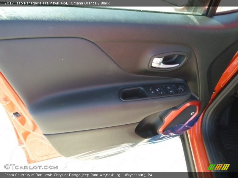 Omaha Orange / Black 2017 Jeep Renegade Trailhawk 4x4