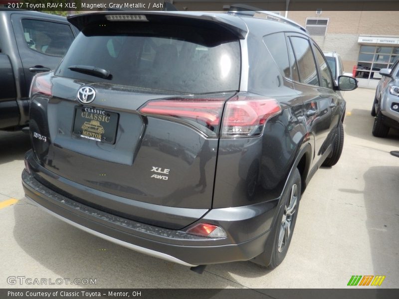 Magnetic Gray Metallic / Ash 2017 Toyota RAV4 XLE