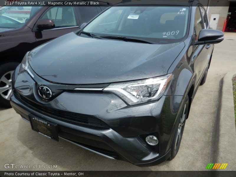 Magnetic Gray Metallic / Black 2017 Toyota RAV4 XLE