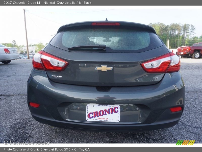 Nightfall Gray Metallic / Jet Black 2017 Chevrolet Cruze LT