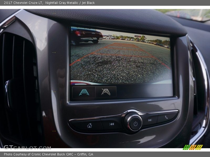 Nightfall Gray Metallic / Jet Black 2017 Chevrolet Cruze LT