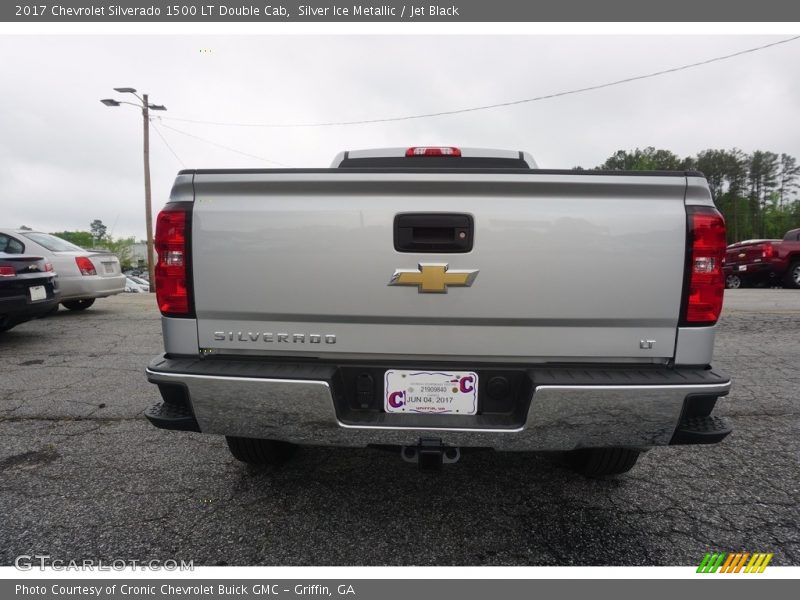 Silver Ice Metallic / Jet Black 2017 Chevrolet Silverado 1500 LT Double Cab