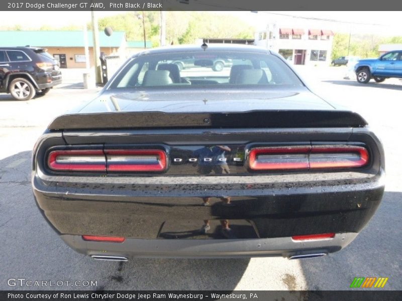 Pitch Black / Black 2017 Dodge Challenger GT AWD