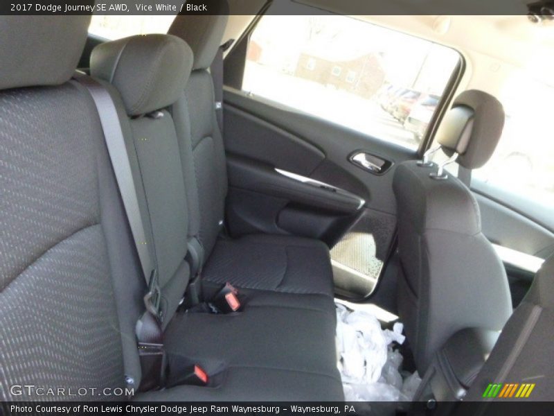 Vice White / Black 2017 Dodge Journey SE AWD