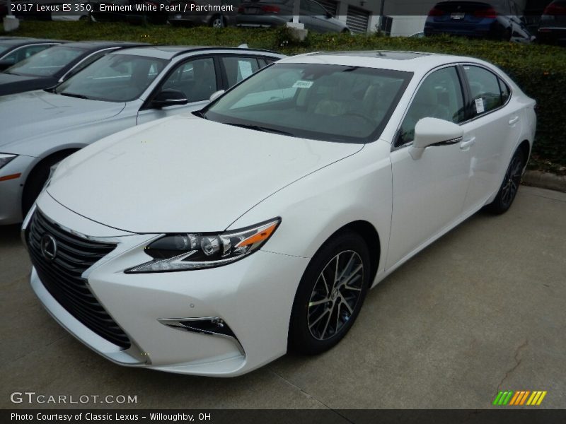 Eminent White Pearl / Parchment 2017 Lexus ES 350