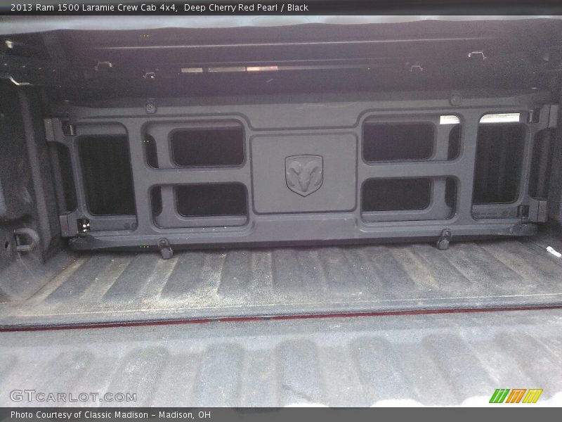 Deep Cherry Red Pearl / Black 2013 Ram 1500 Laramie Crew Cab 4x4