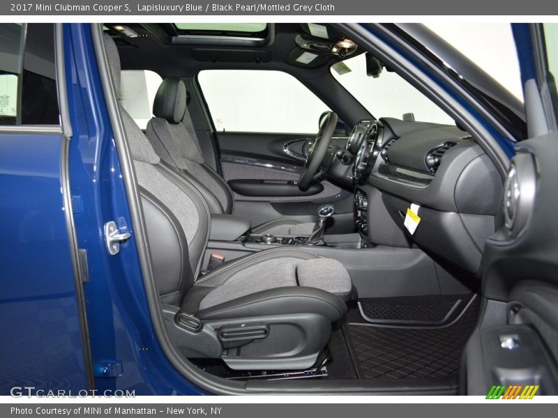 Front Seat of 2017 Clubman Cooper S