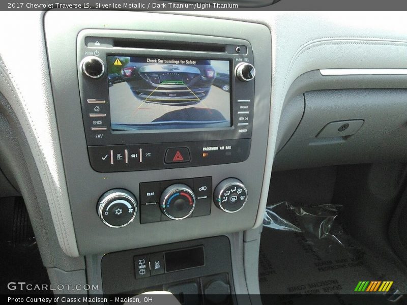 Silver Ice Metallic / Dark Titanium/Light Titanium 2017 Chevrolet Traverse LS