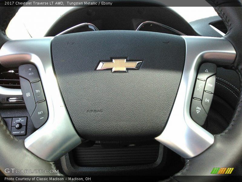 Tungsten Metallic / Ebony 2017 Chevrolet Traverse LT AWD