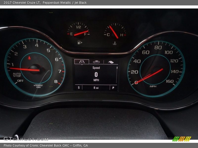 Pepperdust Metallic / Jet Black 2017 Chevrolet Cruze LT