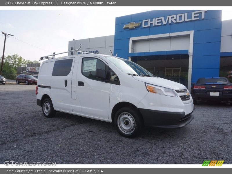 Designer White / Medium Pewter 2017 Chevrolet City Express LT