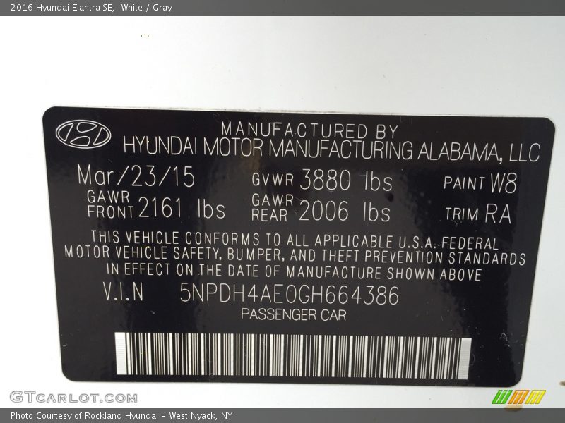 White / Gray 2016 Hyundai Elantra SE