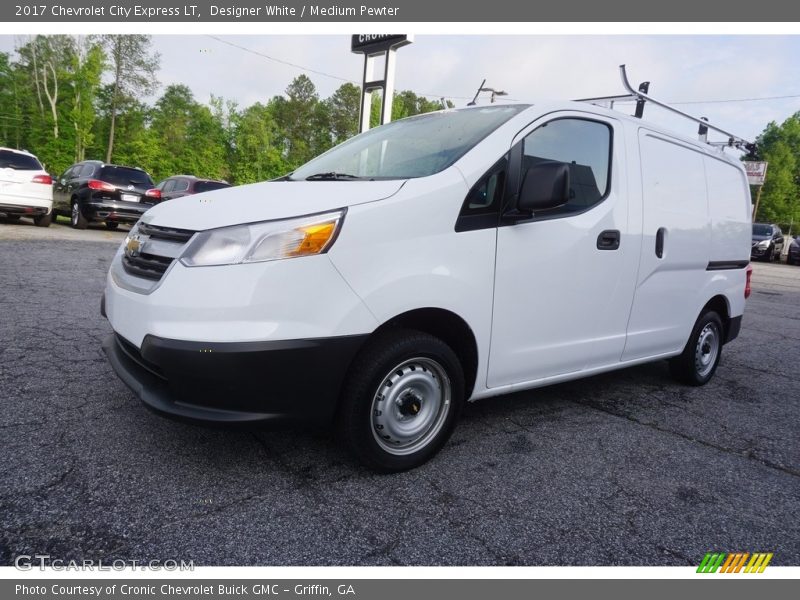 Designer White / Medium Pewter 2017 Chevrolet City Express LT