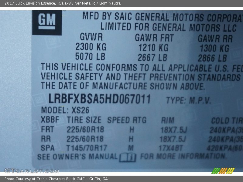 Galaxy Silver Metallic / Light Neutral 2017 Buick Envision Essence