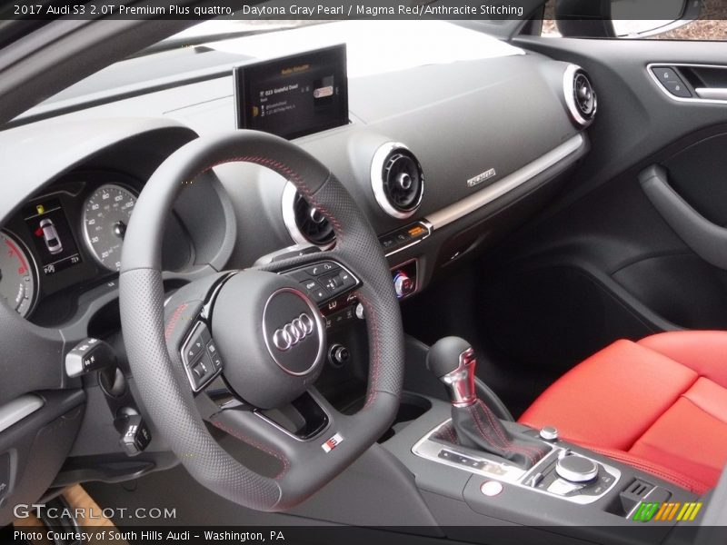 Dashboard of 2017 S3 2.0T Premium Plus quattro