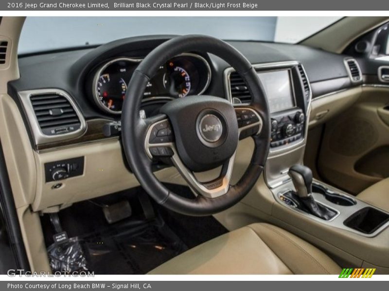 Brilliant Black Crystal Pearl / Black/Light Frost Beige 2016 Jeep Grand Cherokee Limited