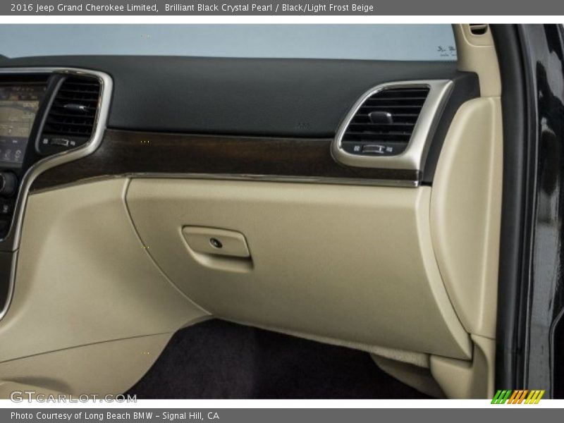Brilliant Black Crystal Pearl / Black/Light Frost Beige 2016 Jeep Grand Cherokee Limited