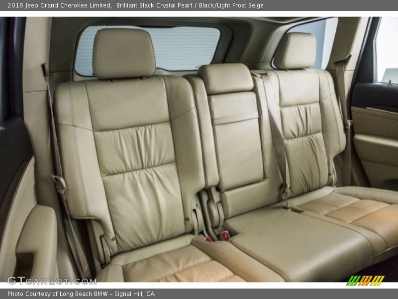 Brilliant Black Crystal Pearl / Black/Light Frost Beige 2016 Jeep Grand Cherokee Limited