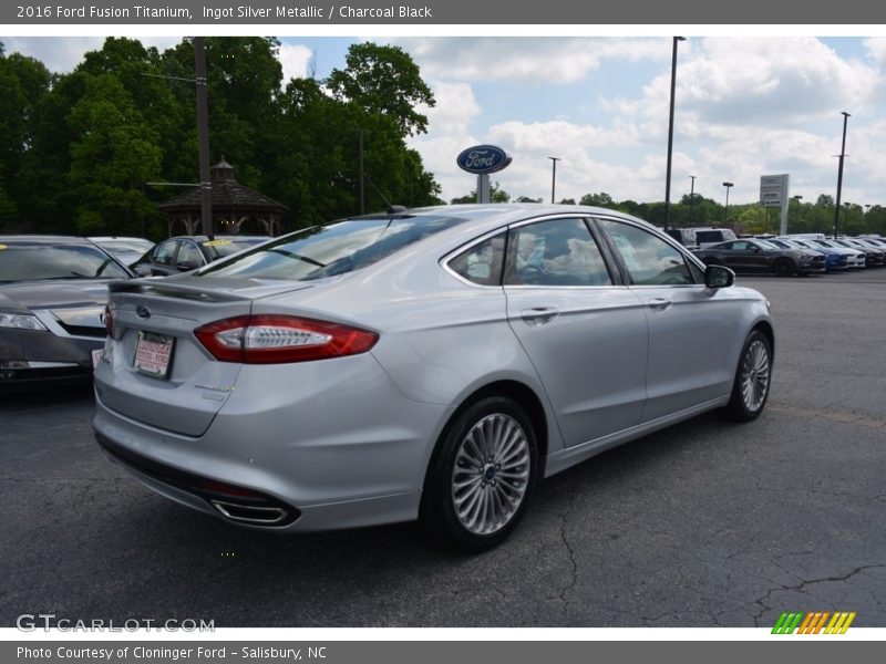 Ingot Silver Metallic / Charcoal Black 2016 Ford Fusion Titanium