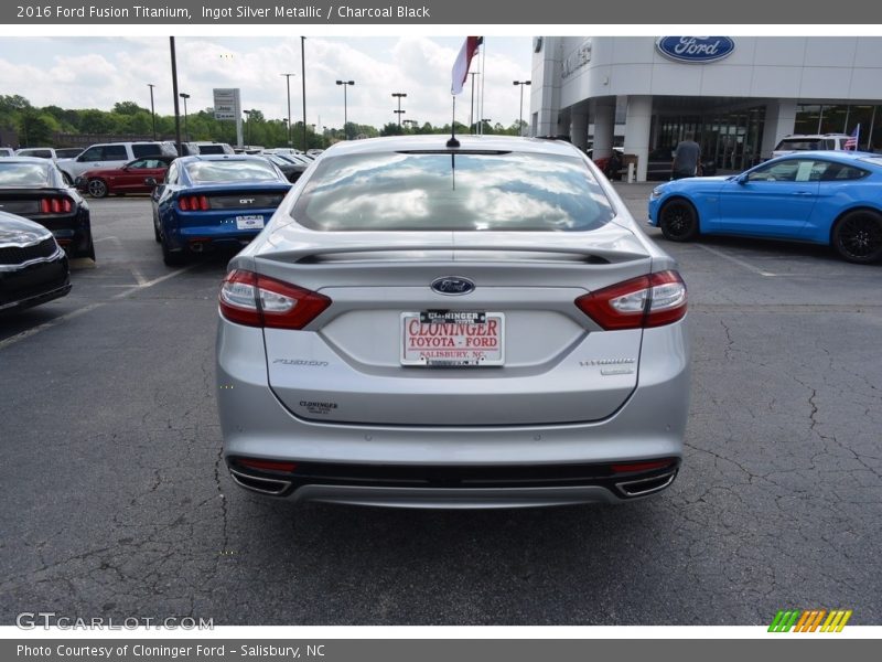 Ingot Silver Metallic / Charcoal Black 2016 Ford Fusion Titanium