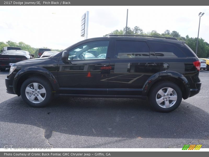 Pitch Black / Black 2017 Dodge Journey SE