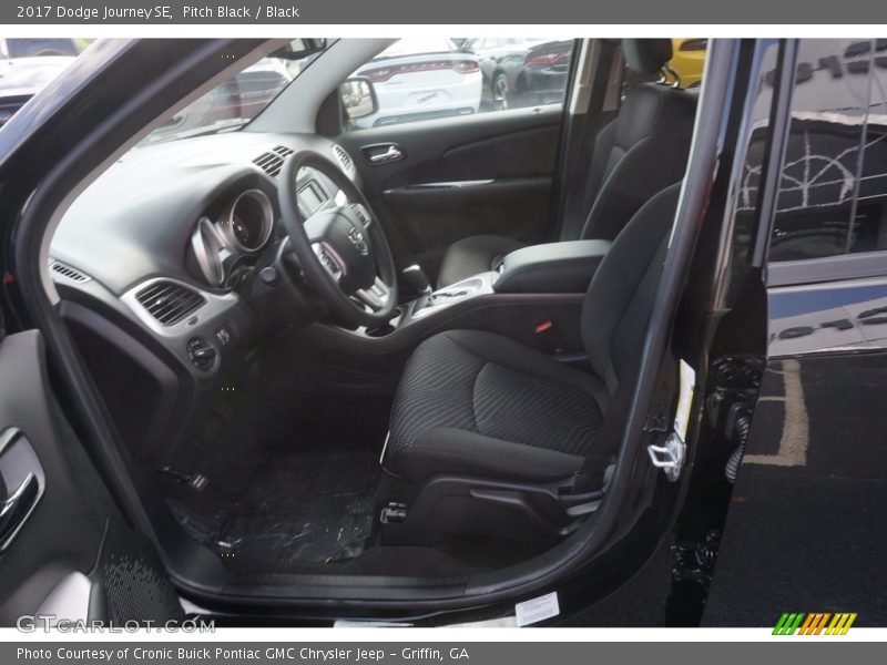 Pitch Black / Black 2017 Dodge Journey SE