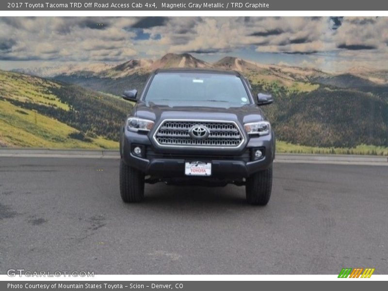 Magnetic Gray Metallic / TRD Graphite 2017 Toyota Tacoma TRD Off Road Access Cab 4x4