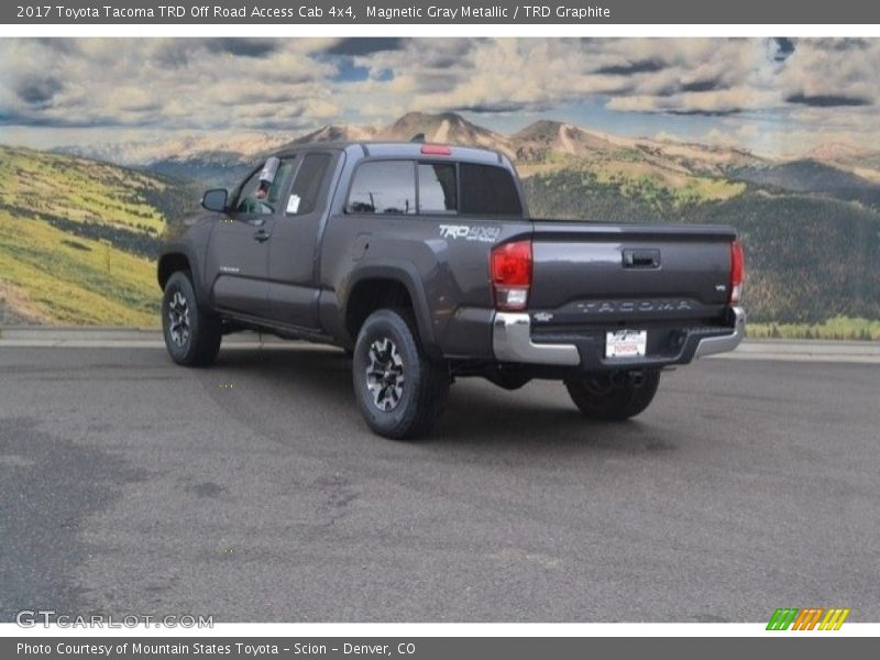 Magnetic Gray Metallic / TRD Graphite 2017 Toyota Tacoma TRD Off Road Access Cab 4x4